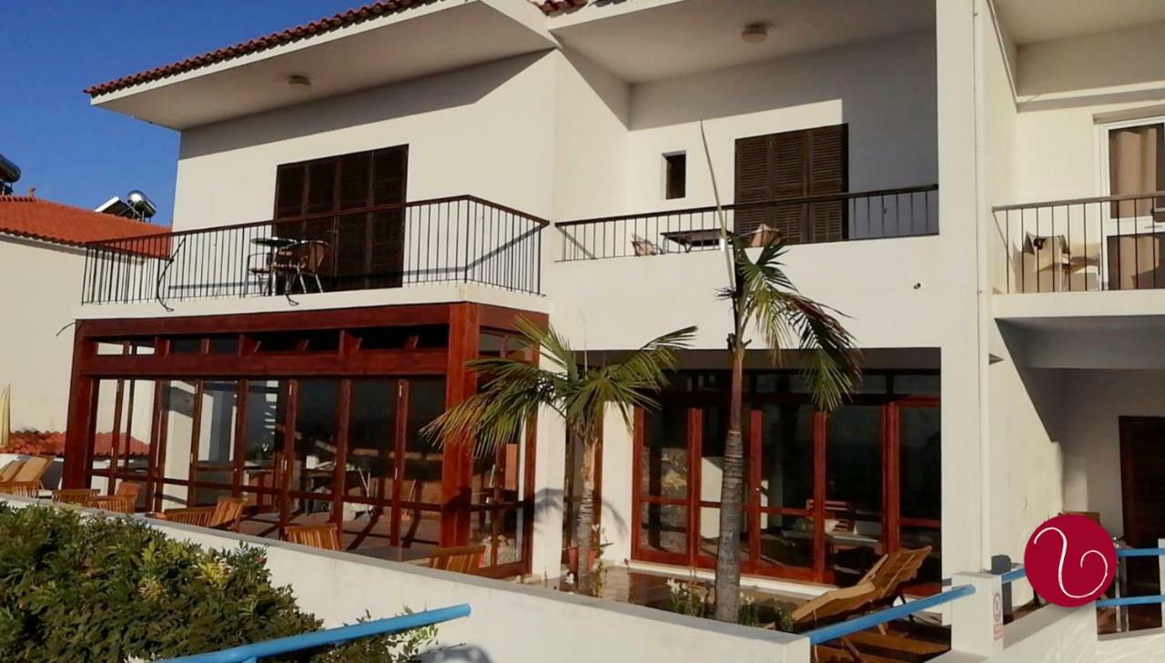 Guesthouse Vila Lusitania 丰沙尔 外观 照片
