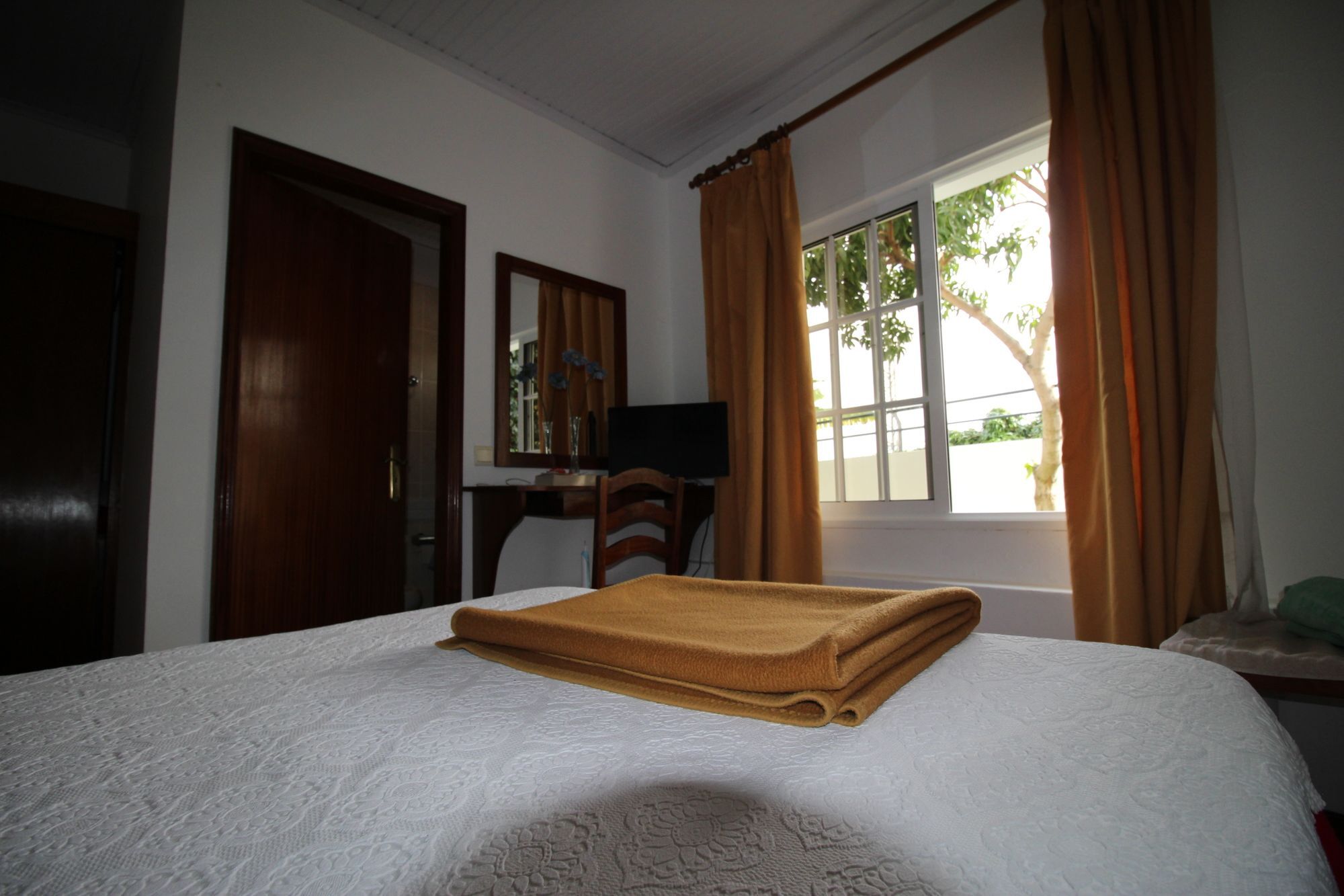 Guesthouse Vila Lusitania 丰沙尔 外观 照片